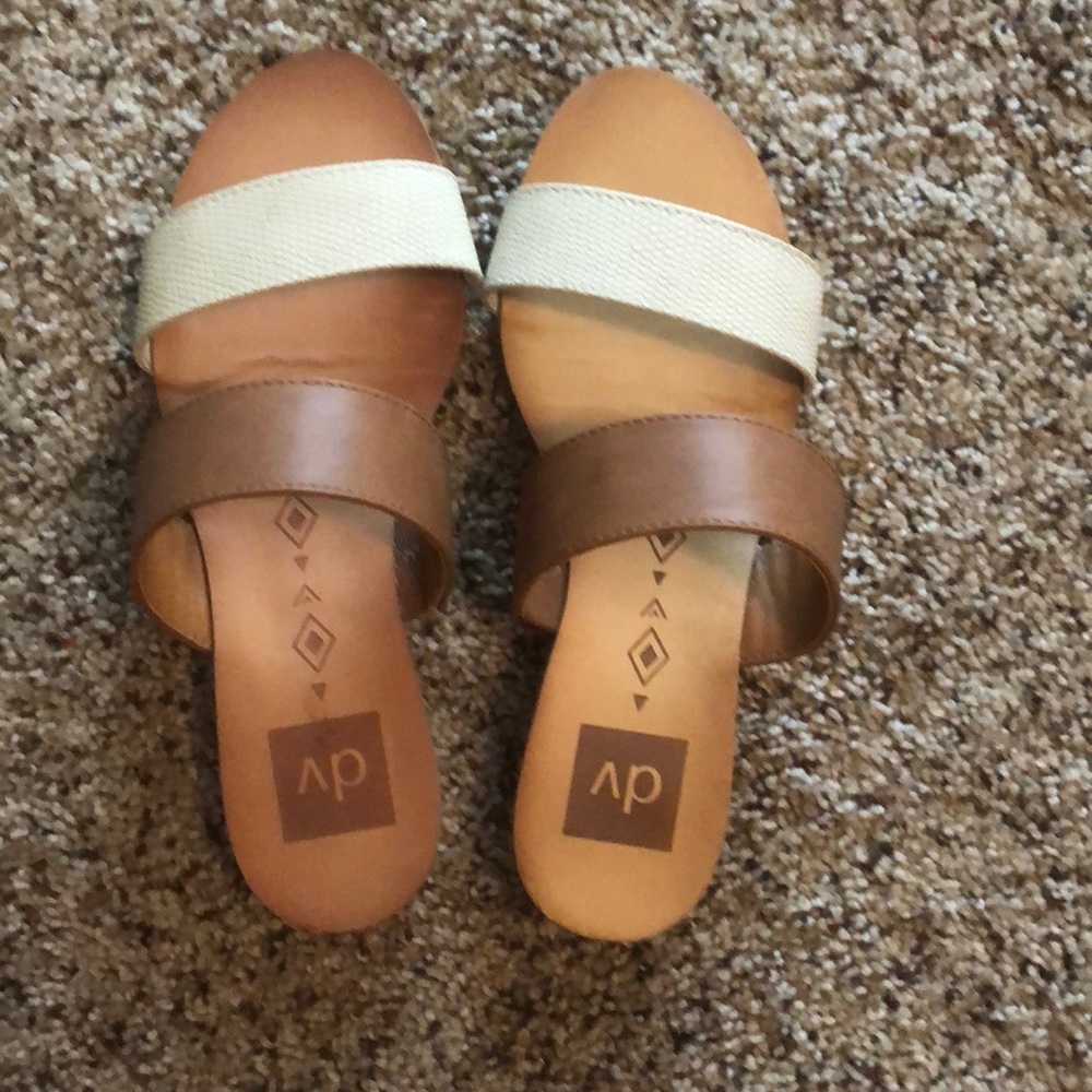 DV slide on wedge sandals